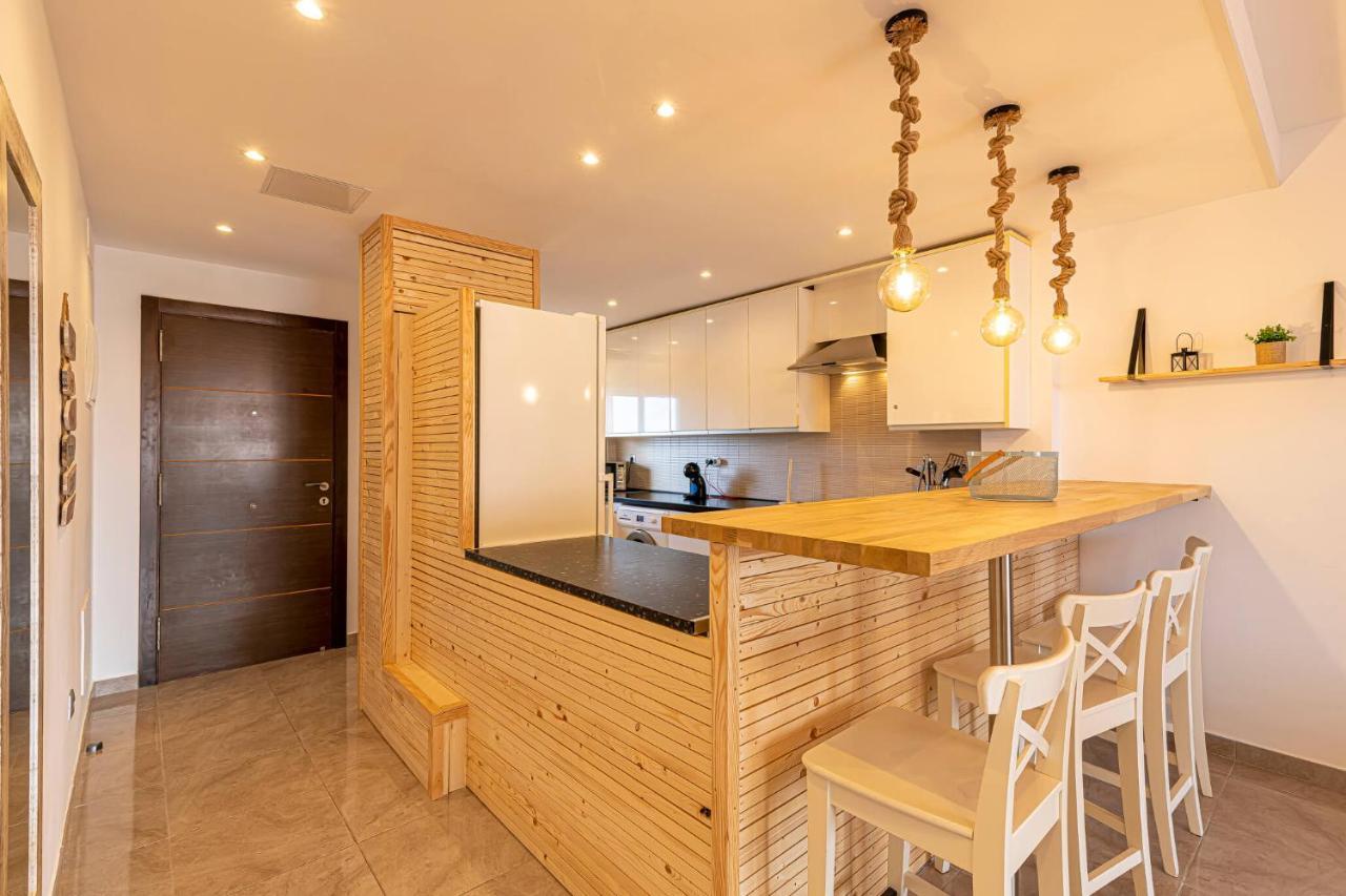 Go2Tenerife Apart'Madera Terrace, Swimming Pool & Parking Costa Adeje  Bagian luar foto